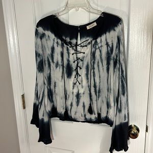 Exist Tie Dye Ruffle Sleeve Top
